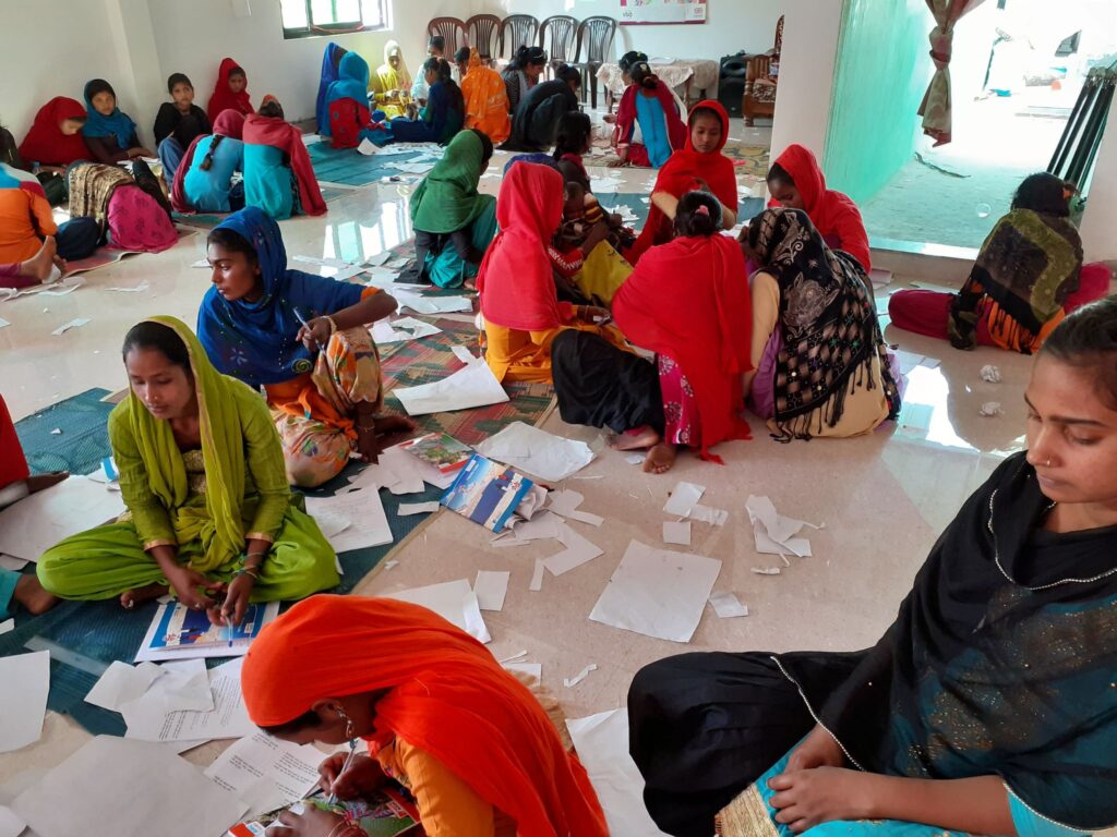 पुन प्रयोग गर्न मिल्ने सेनेटरी प्याड बनाउने तालिम